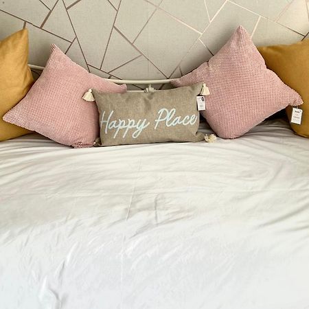 Happy Place With Kitchenette- Female Only 伦敦 外观 照片